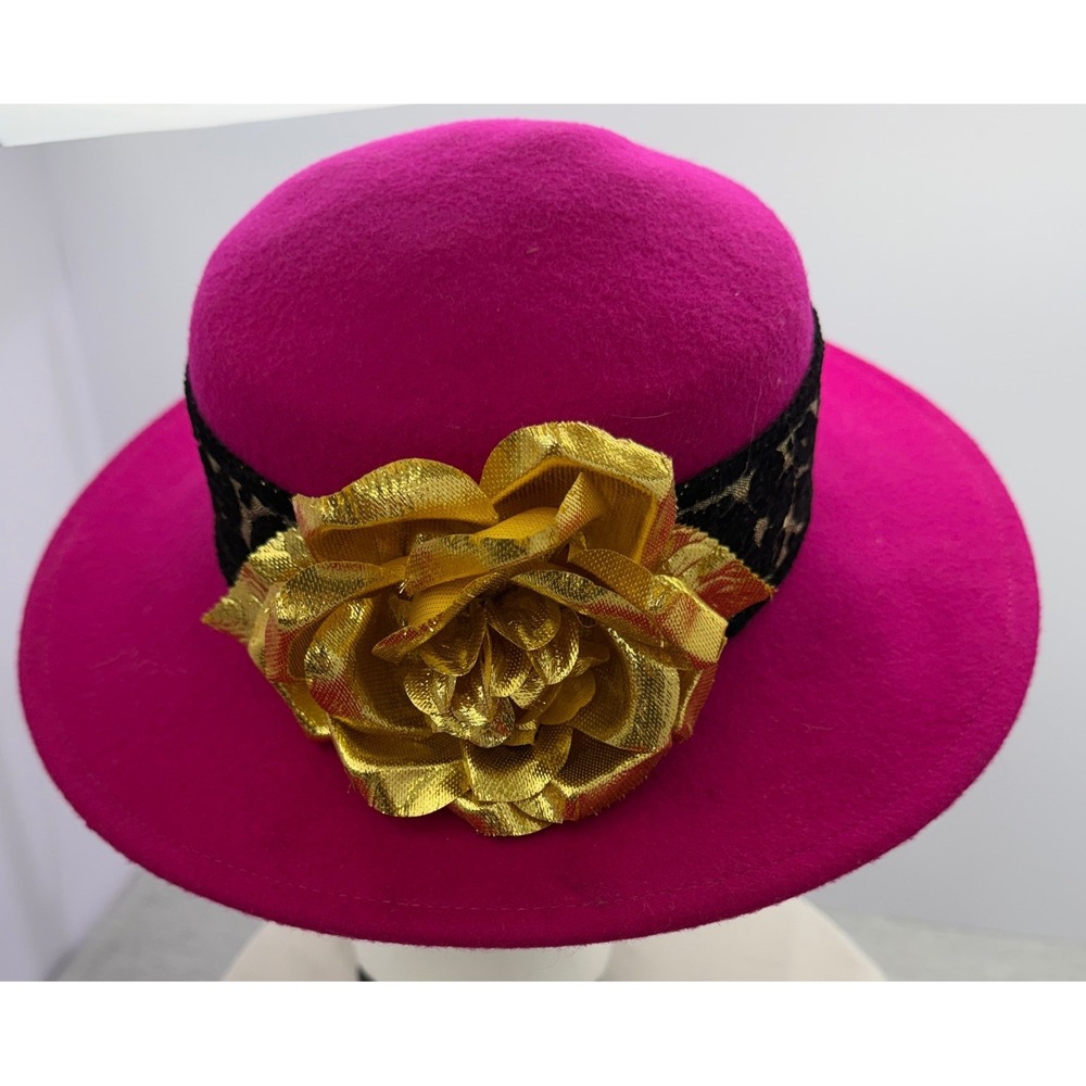 Arlin Vintage 100% Wool Pink Felt Hat Gold Metallic Rose Floral Lace Made in USA